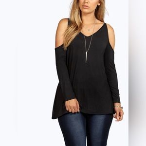 US 12 Plus Roxanne Open Shoulder Swing Top boohoo